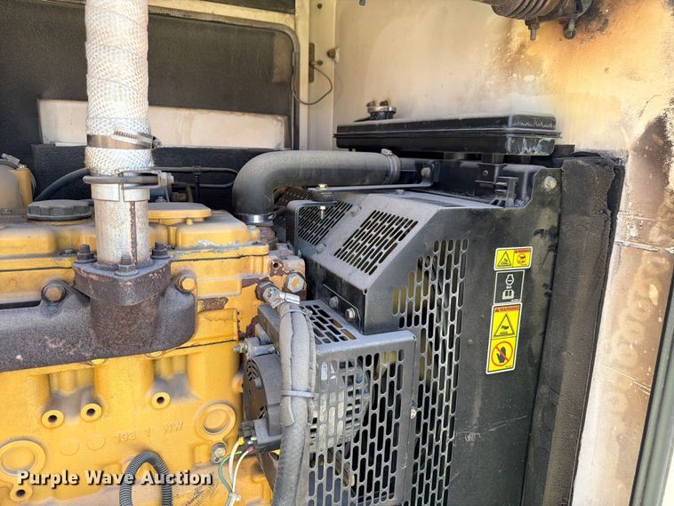 image for item FM7545 Caterpillar C3.3 generator