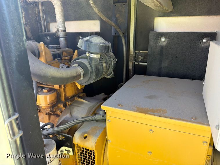 image for item FM7545 Caterpillar C3.3 generator