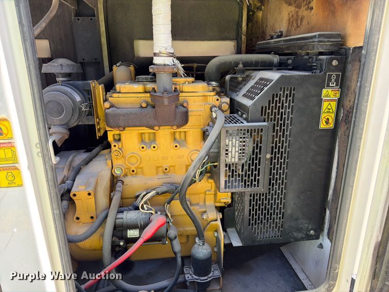 image for item FM7546 Caterpillar C3.3 generator 