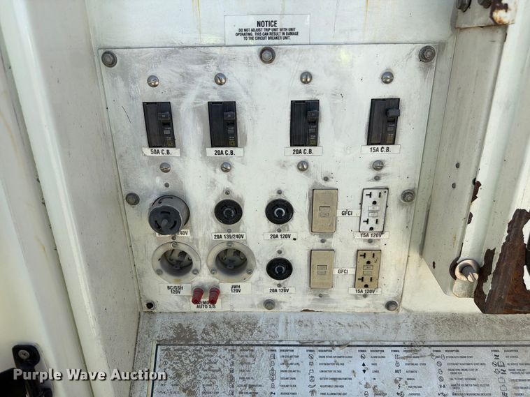 image for item FM7547 Caterpillar generator