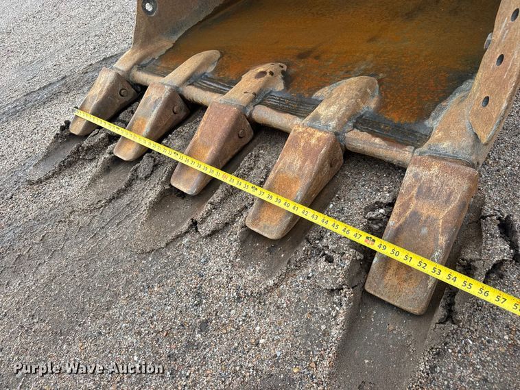 image for item NA9386 1997 Caterpillar 330BL excavator