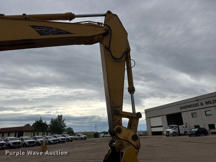 image for item NA9386 1997 Caterpillar 330BL excavator