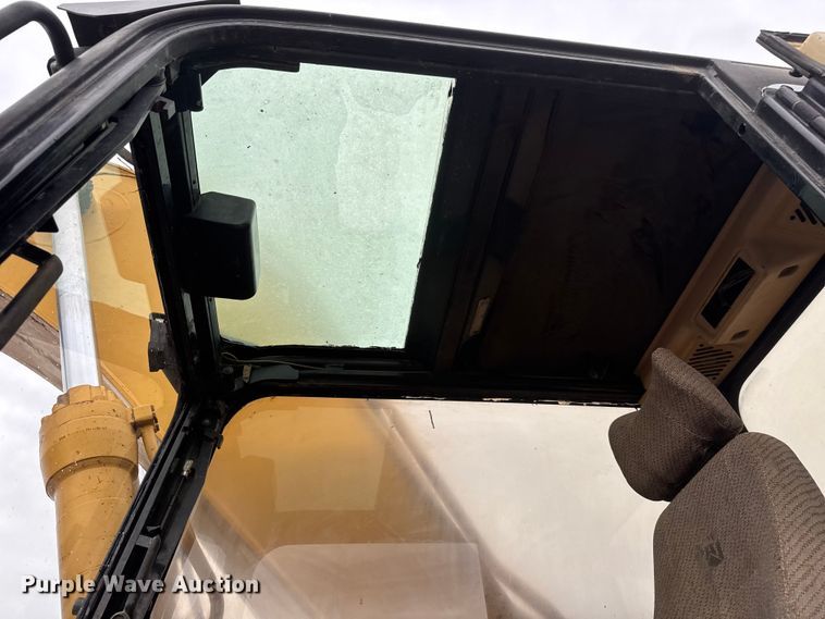 image for item NA9386 1997 Caterpillar 330BL excavator