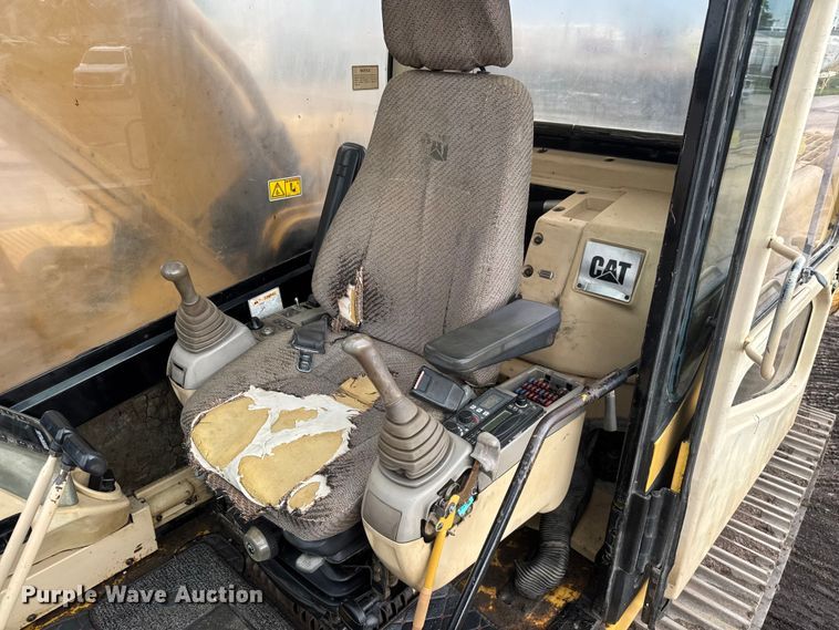 image for item NA9386 1997 Caterpillar 330BL excavator