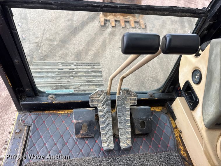 image for item NA9386 1997 Caterpillar 330BL excavator