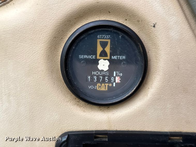 image for item NA9386 1997 Caterpillar 330BL excavator