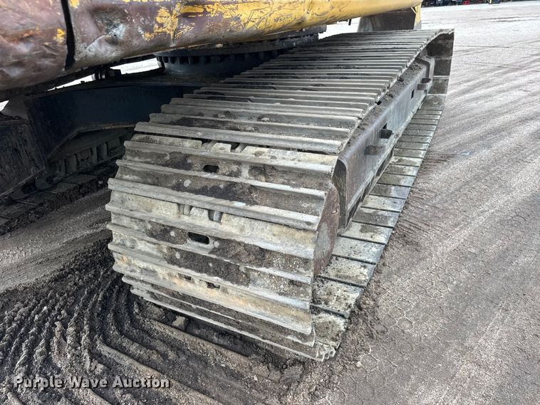 image for item NA9386 1997 Caterpillar 330BL excavator