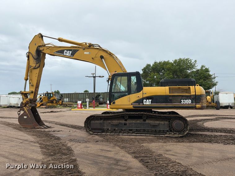 image for item NA9387 2006 Caterpillar 330D excavator