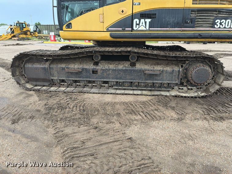 image for item NA9387 2006 Caterpillar 330D excavator