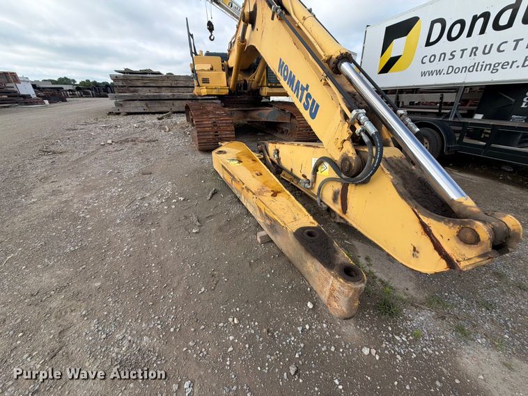 image for item NA9481 2012 Komatsu HB215LC-1 Hybrid excavator