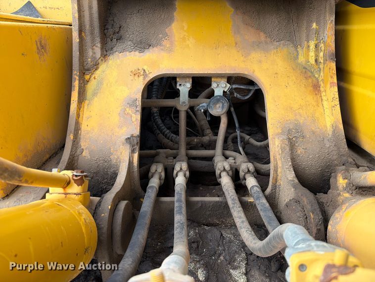 image for item NA9481 2012 Komatsu HB215LC-1 Hybrid excavator