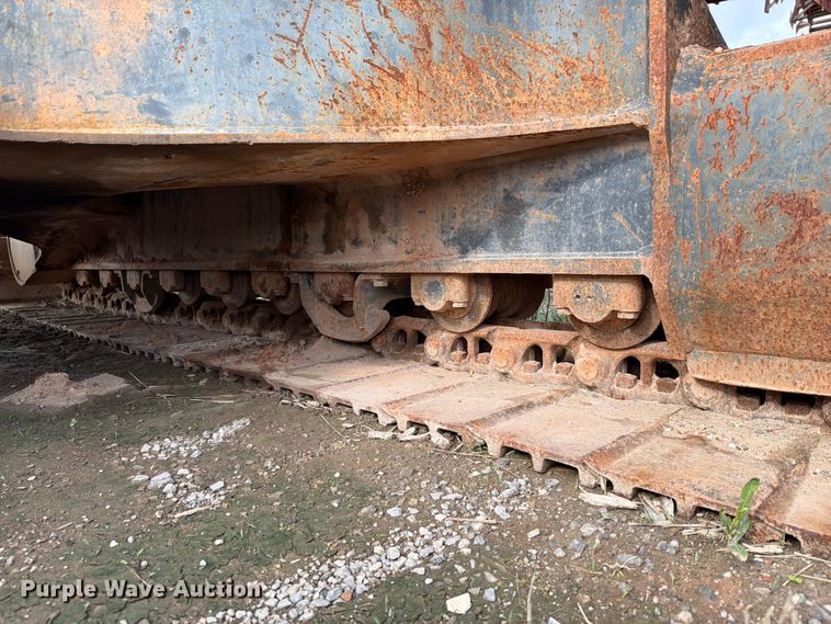 image for item NA9481 2012 Komatsu HB215LC-1 Hybrid excavator