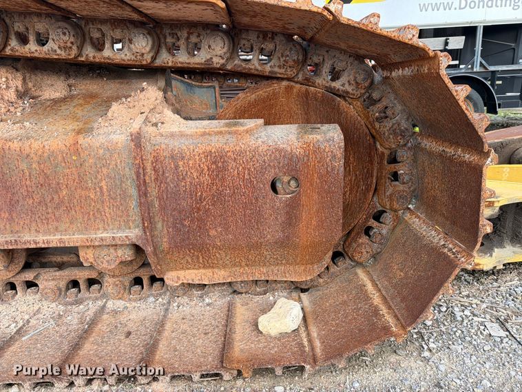 image for item NA9481 2012 Komatsu HB215LC-1 Hybrid excavator