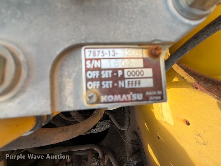image for item NA9481 2012 Komatsu HB215LC-1 Hybrid excavator