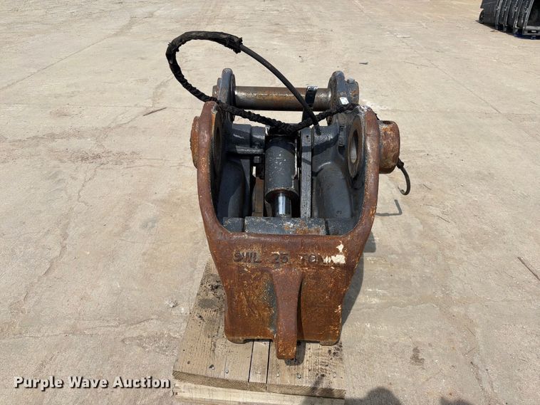 image for item NA9488 2018 JRB PowerLatch quick coupler