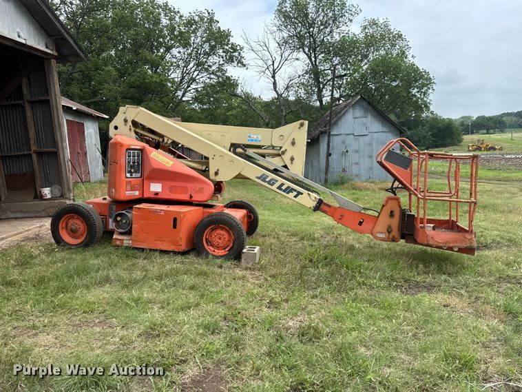 image for item NA9496 1998 JLG 40IC boom lift
