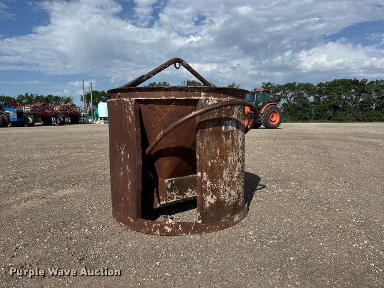 image for item NA9510 Gar-Bro concrete bucket