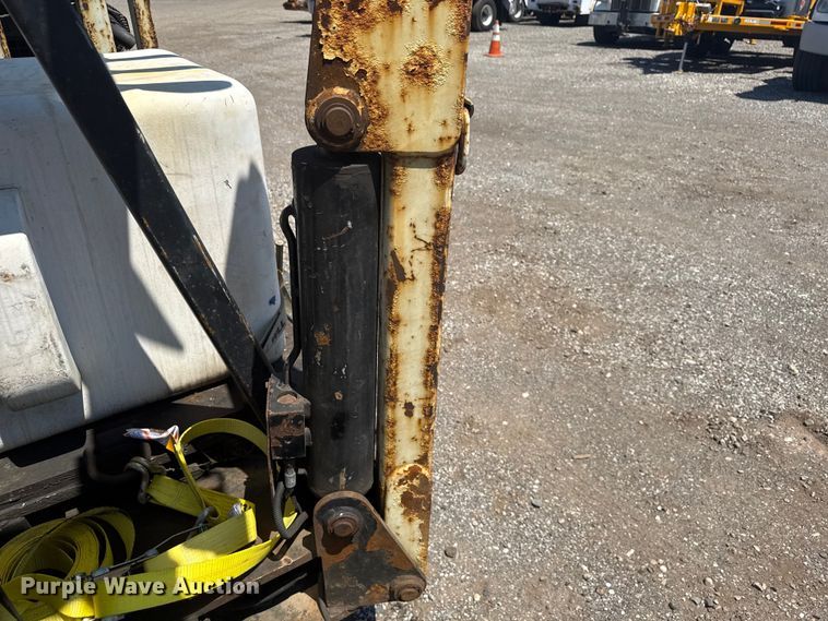 image for item ND9482 2012 EZ Hauler 5500 mini digger derrick 