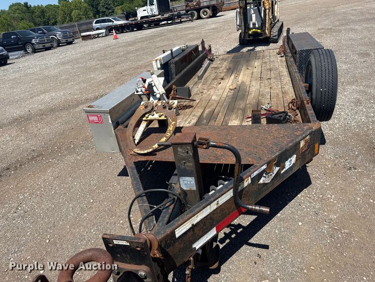 image for item ND9482 2012 EZ Hauler 5500 mini digger derrick 