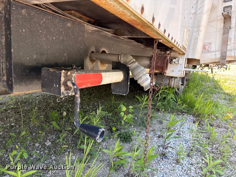 image for item ND9483 1996 ECONOLINE FTXI3200 portable belt press trailer