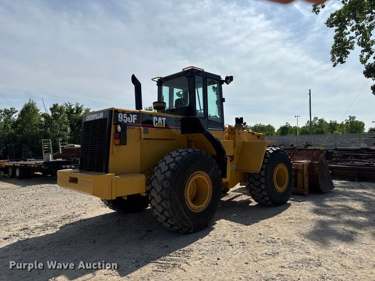 image for item ND9489 1994 Caterpillar 950F2 wheel loader