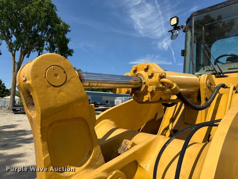 image for item ND9489 1994 Caterpillar 950F2 wheel loader