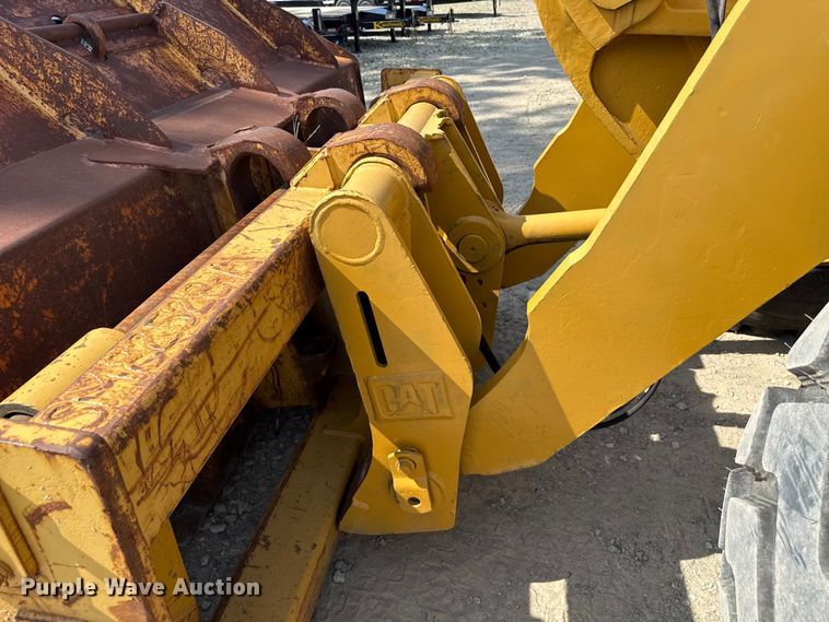 image for item ND9489 1994 Caterpillar 950F2 wheel loader
