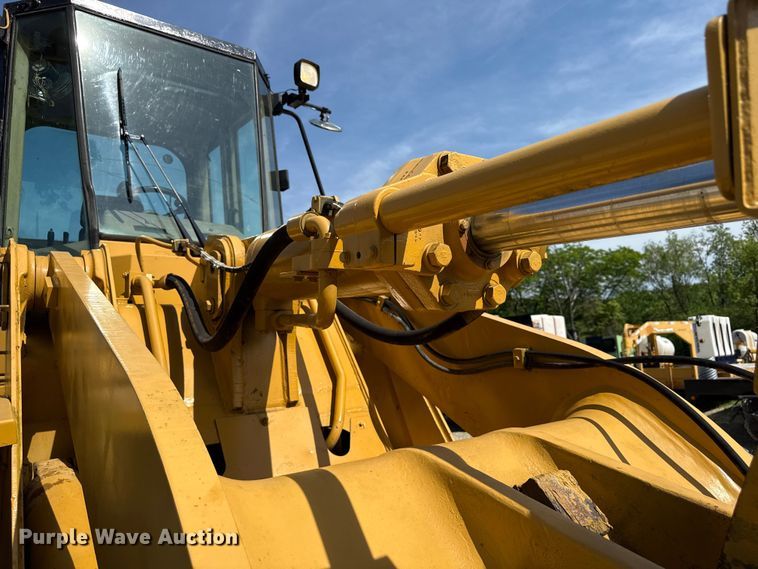 image for item ND9489 1994 Caterpillar 950F2 wheel loader