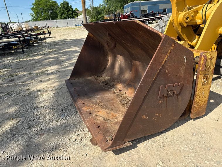 image for item ND9489 1994 Caterpillar 950F2 wheel loader
