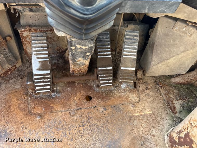 image for item ND9489 1994 Caterpillar 950F2 wheel loader