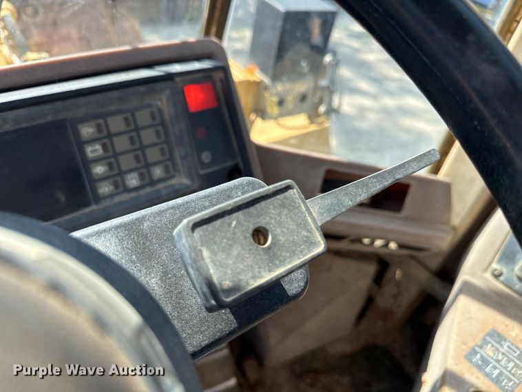 image for item ND9489 1994 Caterpillar 950F2 wheel loader