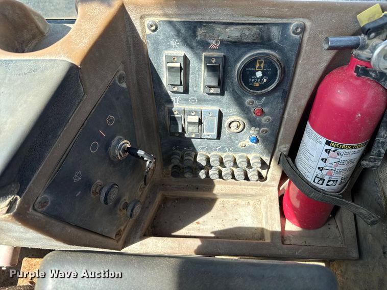 image for item ND9489 1994 Caterpillar 950F2 wheel loader