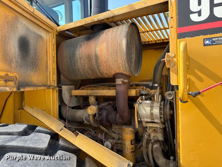 image for item ND9489 1994 Caterpillar 950F2 wheel loader