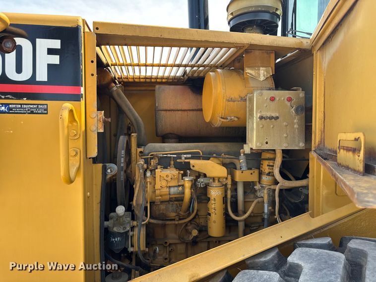 image for item ND9489 1994 Caterpillar 950F2 wheel loader