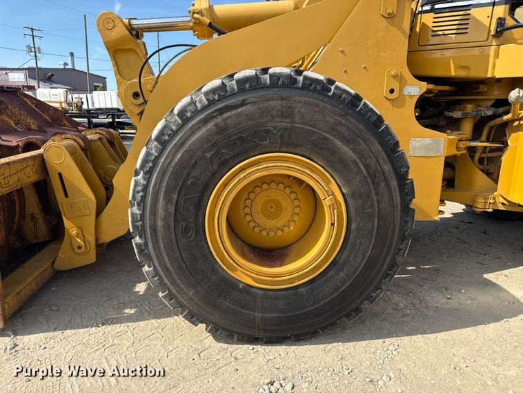 image for item ND9489 1994 Caterpillar 950F2 wheel loader