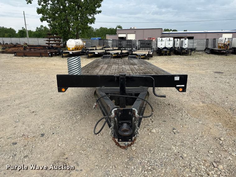 image for item ND9490 2010 Towmaster T-20 equipment trailer
