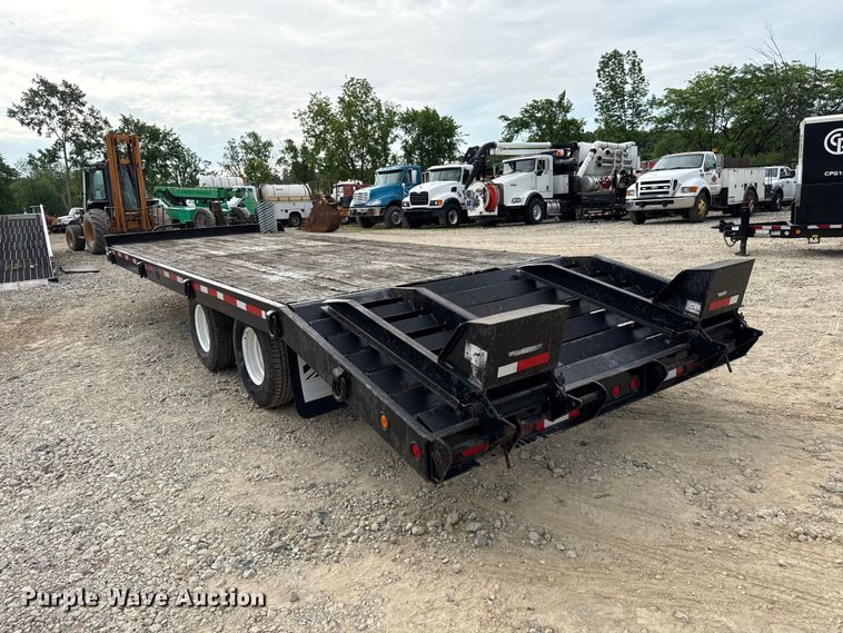 image for item ND9490 2010 Towmaster T-20 equipment trailer