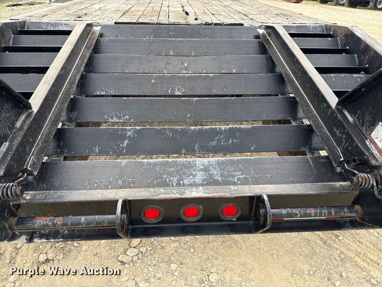 image for item ND9490 2010 Towmaster T-20 equipment trailer