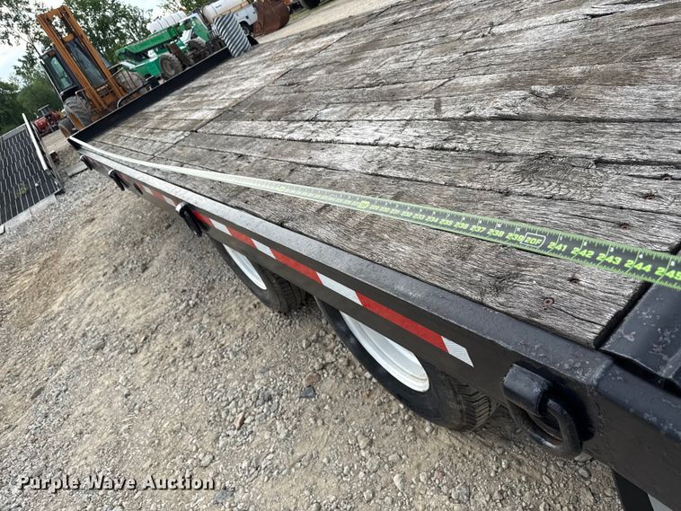 image for item ND9490 2010 Towmaster T-20 equipment trailer