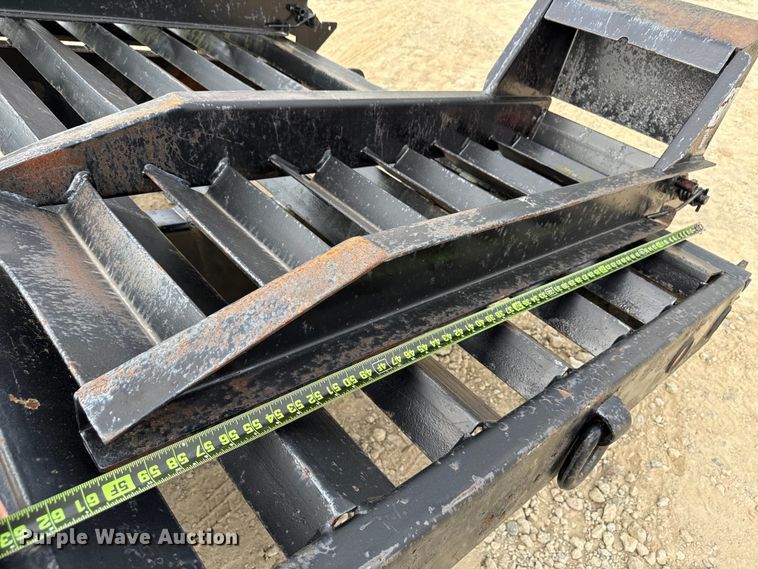 image for item ND9490 2010 Towmaster T-20 equipment trailer
