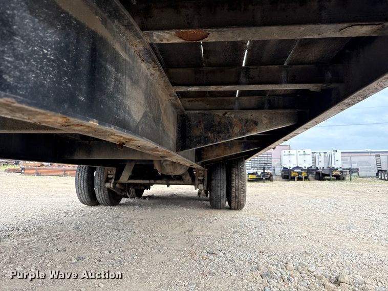 image for item ND9490 2010 Towmaster T-20 equipment trailer