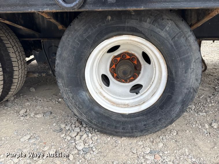 image for item ND9490 2010 Towmaster T-20 equipment trailer