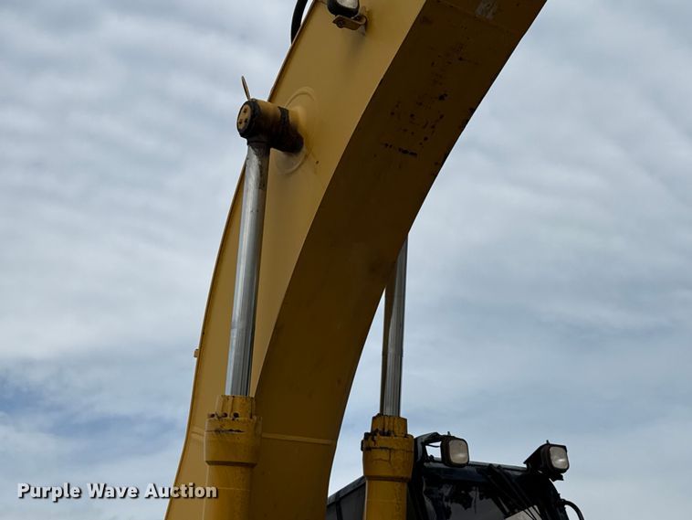 image for item ND9492 Caterpillar 350 L excavator