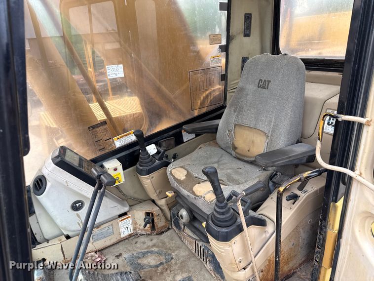 image for item ND9492 Caterpillar 350 L excavator