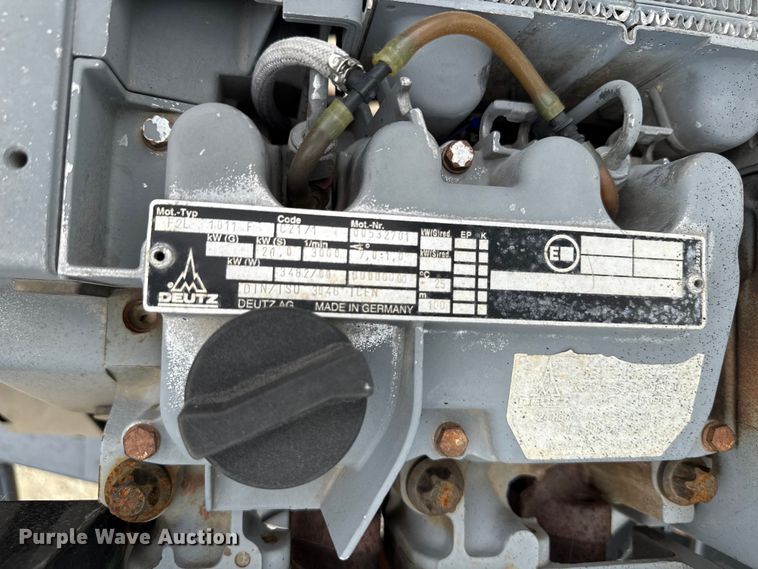 image for item ND9499 Vacuum excavator