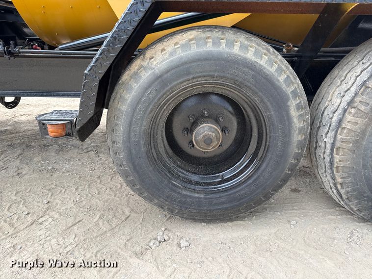 image for item ND9499 Vacuum excavator