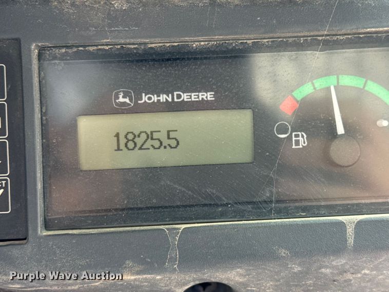 image for item ND9504 2017 John Deere 324E skid steer loader