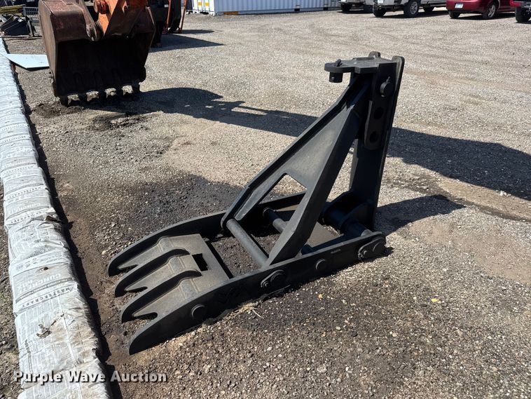 image for item NJ9031 1990 Hitachi EX200LC-2 excavator