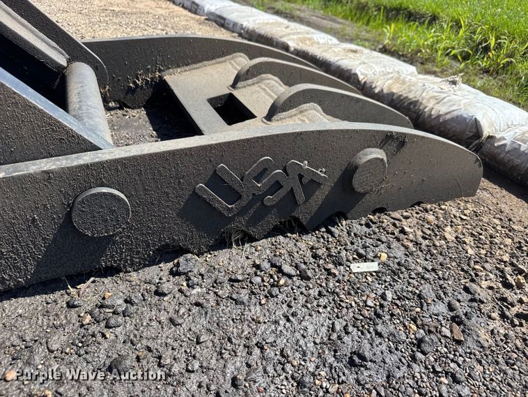 image for item NJ9031 1990 Hitachi EX200LC-2 excavator