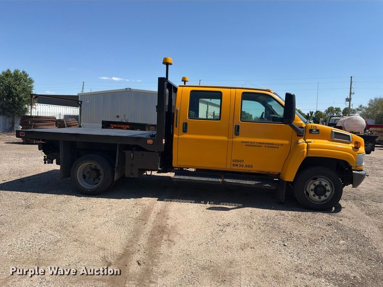 image for item NJ9043 2007 Chevrolet C4500 Crew Cab dump flatbed truck